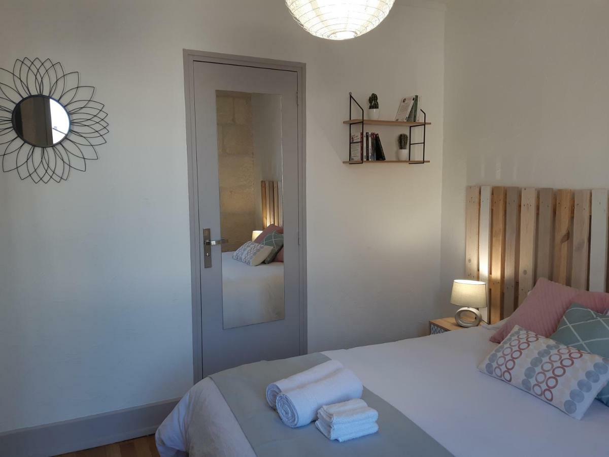 Le Vaillant, Appartement T2, Proche Gare, Hyper-Centre Et Marais, 1 A 2 Personnes, Wifi Бурж Екстер'єр фото